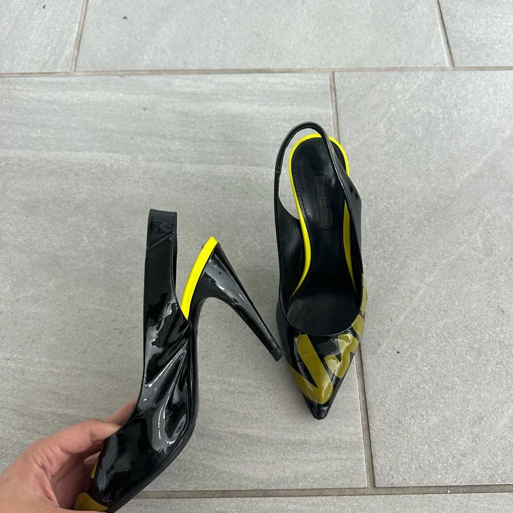 Vintage Louis Vuitton Graffiti Black & Yellow Pointed Slingback High Heels - Picture 4 of 6